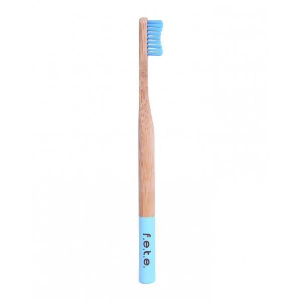 FETE Single Toothbrush Soft Light Blue